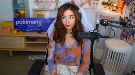 pokemane nip slip|Pokimane may be facing Twitch ban after accidental wardrobe。